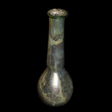 Verre iris� � panse tronconique